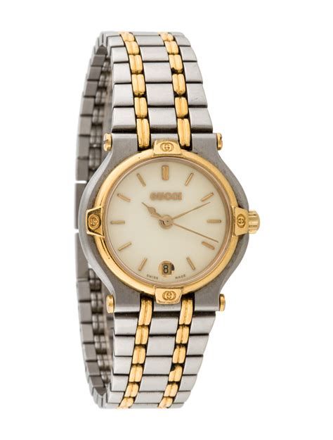 gucci 114900|Gucci 9000l ladies watch.